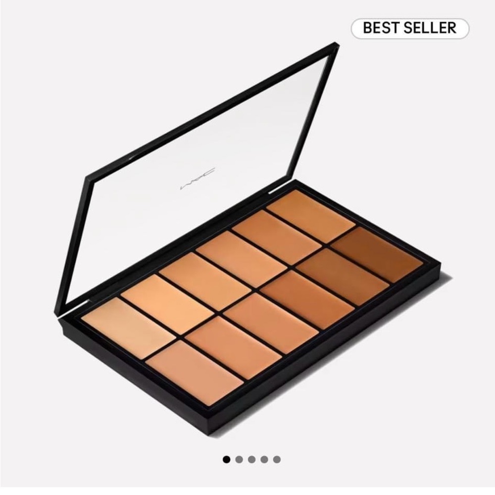 NEW MAC PRO FOUNDATION PALETTE